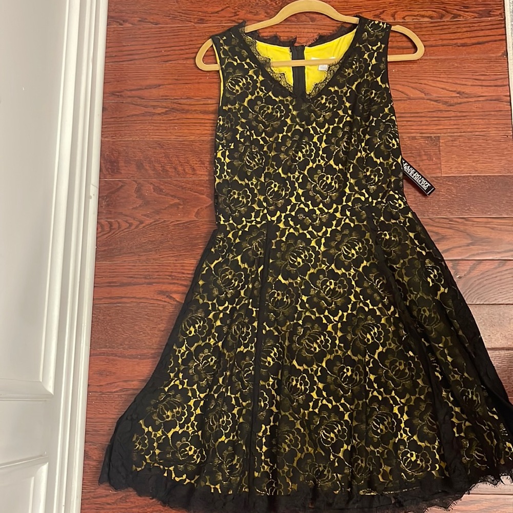 New York and company black and yellow lace dress